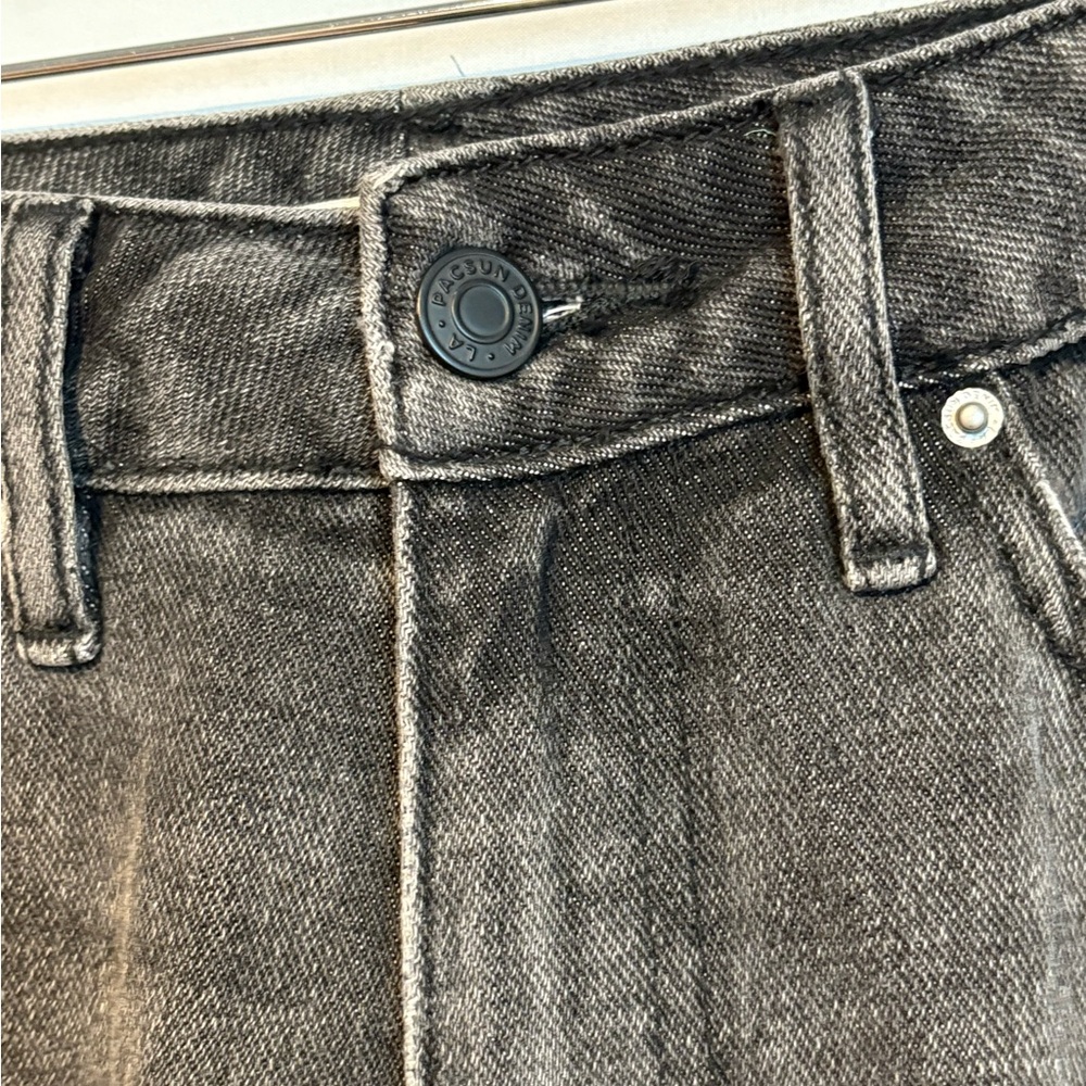 Pacsun Women’s Black Mom Jeans Size 22 - Picture 2 of 7